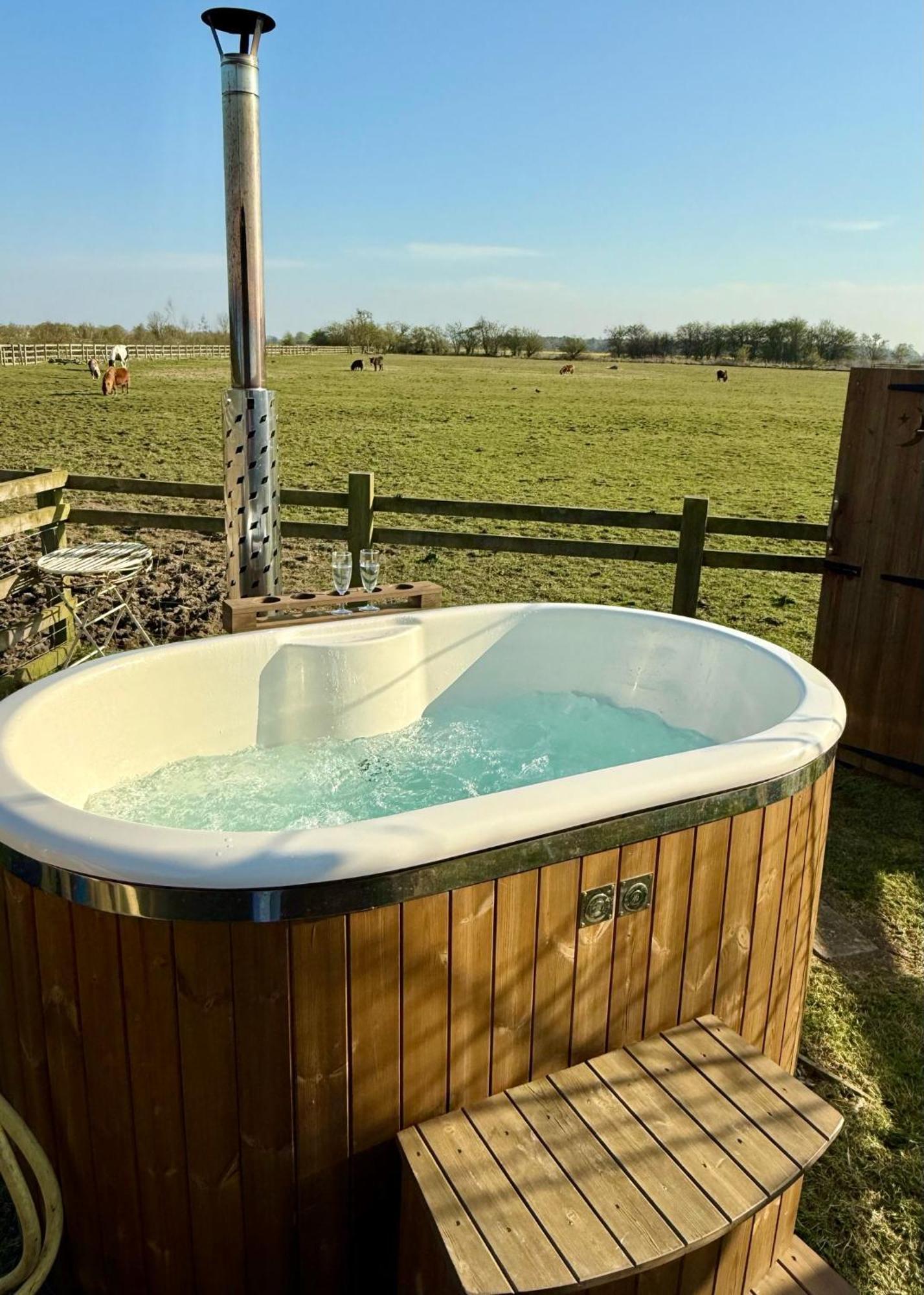 Skipbridge Farm Glamping Campsite *